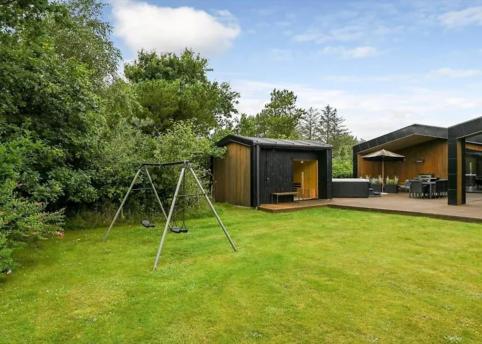 Bv250-blavand-kallesensvej-5 * Blavand